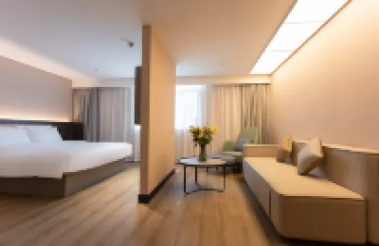 HanTing Hotel (Cangzhou Central Hospital Huabei Commercial Building)