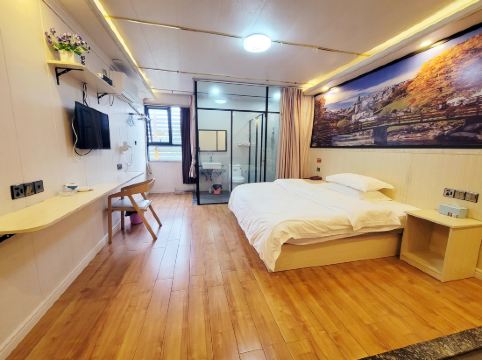 藝龍米高時尚酒店（南寧九曲灣温泉度假區店）