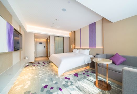 라방 호텔 위치