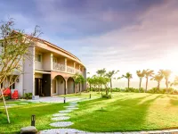 Miinnon Village Hotels near Qingjing Farm