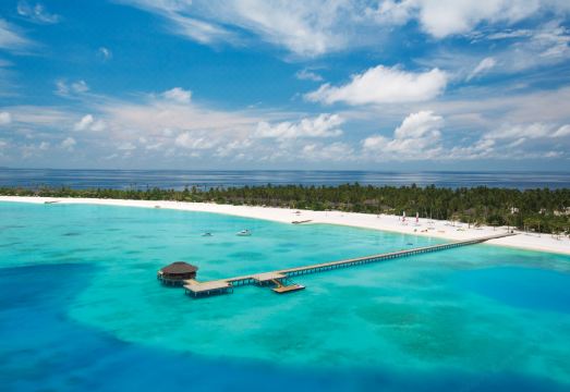 앳모스피어 카니푸시 레스토랑