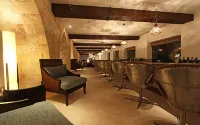 Arkin Palm Beach Hotel - Baarit