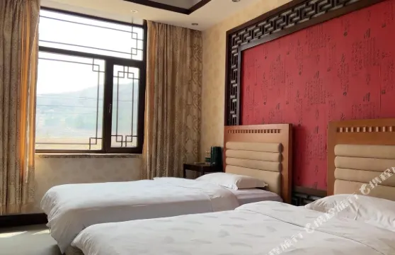 本溪滿膳府酒店