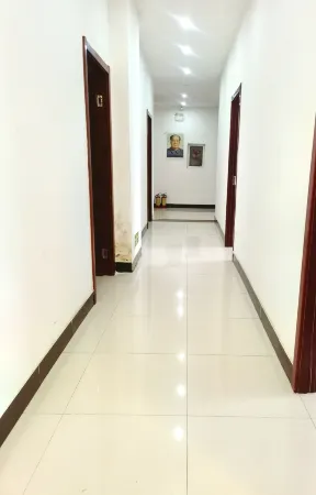 Yushui Hongyuan Hotel Отели в г. Сишуй