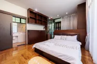 Luxury five-room pool villa
