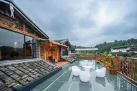 Yongding Earth Building Waipojia Homestay (Zhencheng Building)
