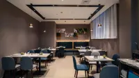 Homeinn · neo (Ulanqab Victoria Plaza Xingfu Plaza) - 2-Star