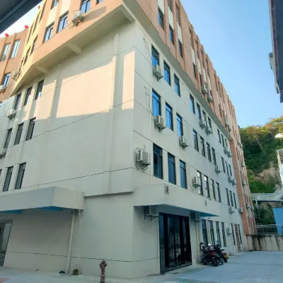 Changtai Dolphin Home (Tianzhushan Branch) Hotels near Xiaohuang Mountain Scenic Area