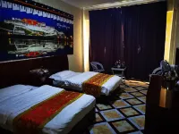 Zhayu Tibetan South Style Hotel