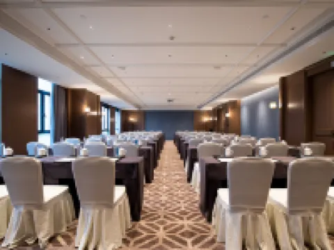 西娜ナラダ グランドホテル 青田のホテル