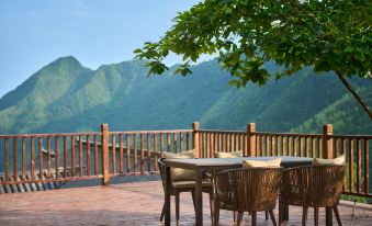 Quzhou Rixi Mountain Middle Homestay