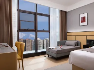 Junyang Hotel (Aksu Railway Station Old Street Night Market)