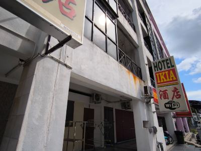 OYO 90895 Hotel Ikia