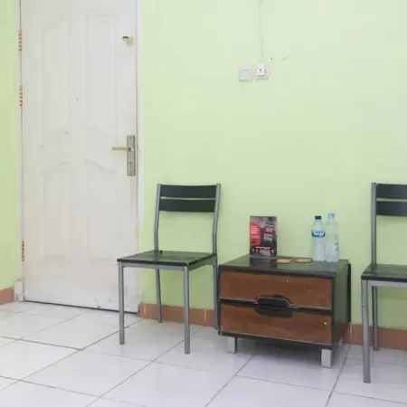 RedDoorz @ Frans Seda Kupang