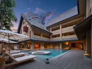 Xishuangbanna Jinghong Hepuli Yue Resort Hotel （Gaozhuang Starlight Night Market Branch）