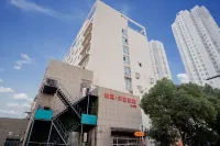 얼지아궈지주점 바이러광창신후이자위안점 - 2성급
