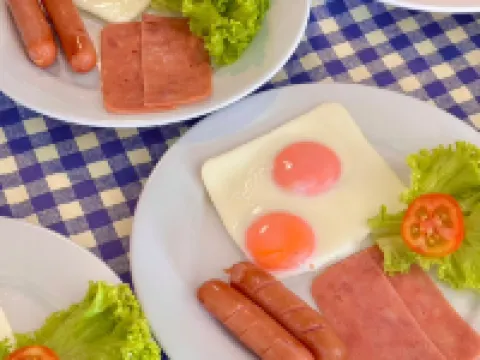 トリプル J ホテル トランのホテル