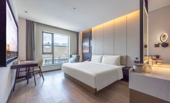 Atour Hotel (Nanjing Fuzimiao Qinhuai cruise terminal)