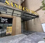 Vinhomes D'Capitale Tran Duy Hung Các khách sạn gần CANHOANGMINHPHAT - Cân Hoàng Minh Phát