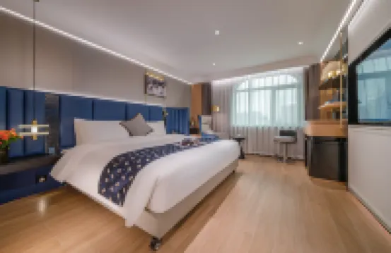 Yuesheng Hotel  (Nanning  Chaoyang Square  Railway station )