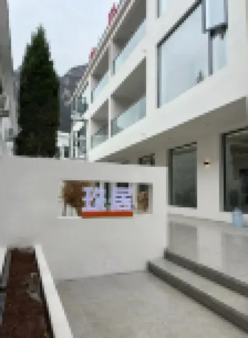 Jiujue Homestay