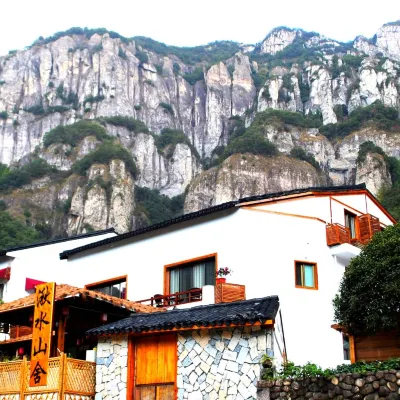 Yandang Qiushui Shanshe Hostel Hotels near Yandang Mountain