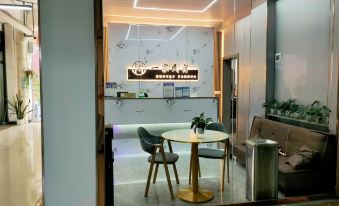 Yijia Homestay