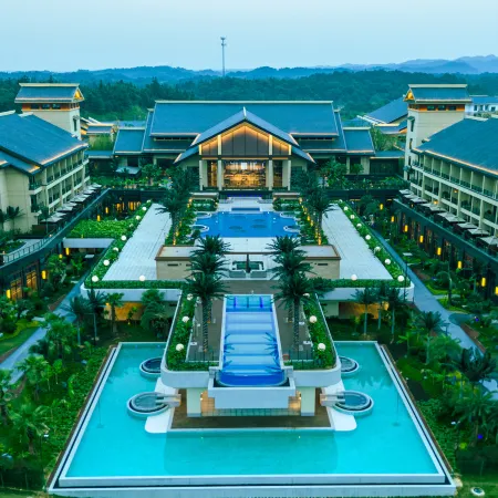 XinYu Fairy Lake Tianmu Hot Spring Resort Hotel