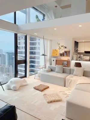 Yueman Cinema loft Apartment Hotel（Nanchang West Railway Station LiZhuangShan Station） Hotels in 