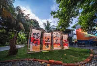 Xipan Yaju Homestay Club - بار