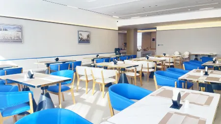 Hampton by Hilton Xiyatu Hotel (Julu County Hospital Branch, Xingtai) Отели в г. Цзюйлу