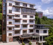 Xijiang Qianhu Miao Village Xinlongsheng Hotel (West Gate Tourist Service Center) - Wi-Fi