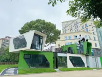 Duogao Four Seasons Mixiang D⁺ Hotel (Ningbo Xiangshan Passenger East Station Xiangshan Port Road)