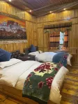 Gesang Homestay (Xinduqiao Town) Hotel a Xinduqiao Town