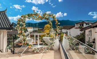 Nayun · Natural Aesthetic Designer Scenic Art Homestay (The Old Town of Lijiang)