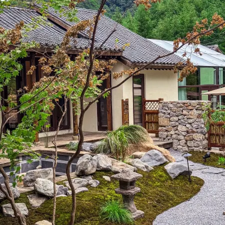 Qiyouji Yinxixi Bed and Breakfast