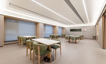 Ji Hotel (Haikou Longhu Tianjie Nansha Road Branch)