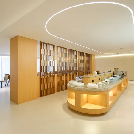 MEHOOD LESTIE Hotel (Delingha Central Plaza)
