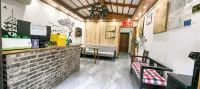 Fengqi Jiangyue River View Homestay