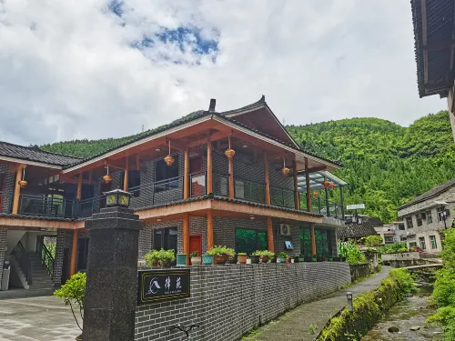 梵凈山律苑民宿（雲舍景區店） - 2 星級