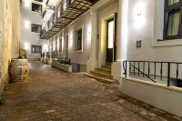 Casa Chitic - Hotel & Restaurant- STR Nicolae Balcescu 13