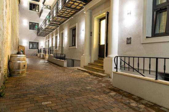 Casa Chitic Str Nicolae Balcescu 13 Room Reviews Photos Brasov 2021 Deals Price Trip Com