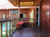 Uma Hostel Lembongan Hotels near تاماريند بيتش