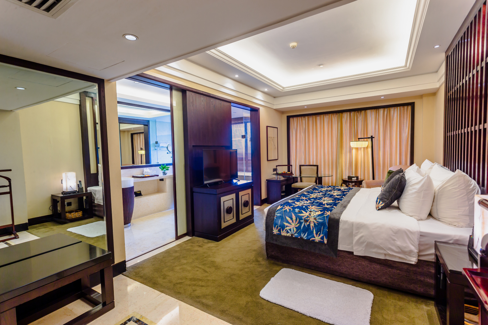 Rich Plaza HotelHotel Overview