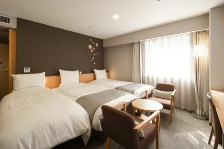 Richmond Hotel Sapporo Ekimae Отели рядом с достопримечательностью «Shin Kotoni Shrine»