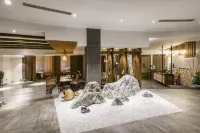 Chayi Castle Hotel（Impression Dahongpao Store）