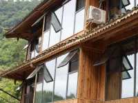 Danzhai Shiqiao Paper Homestay (Shiqiao Ancient Papermaking Cultural Scenic Area Branch) Hotels in Danzhai