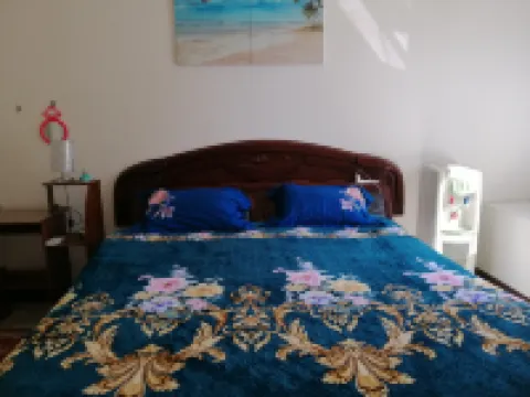 Cangzhou Global B & B