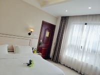 涠洲岛紫色维也纳度假酒店 - 精致大床房