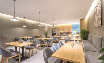 Homeinn · neo (Suzhou Center Yanyu Bridge Subway Station)
